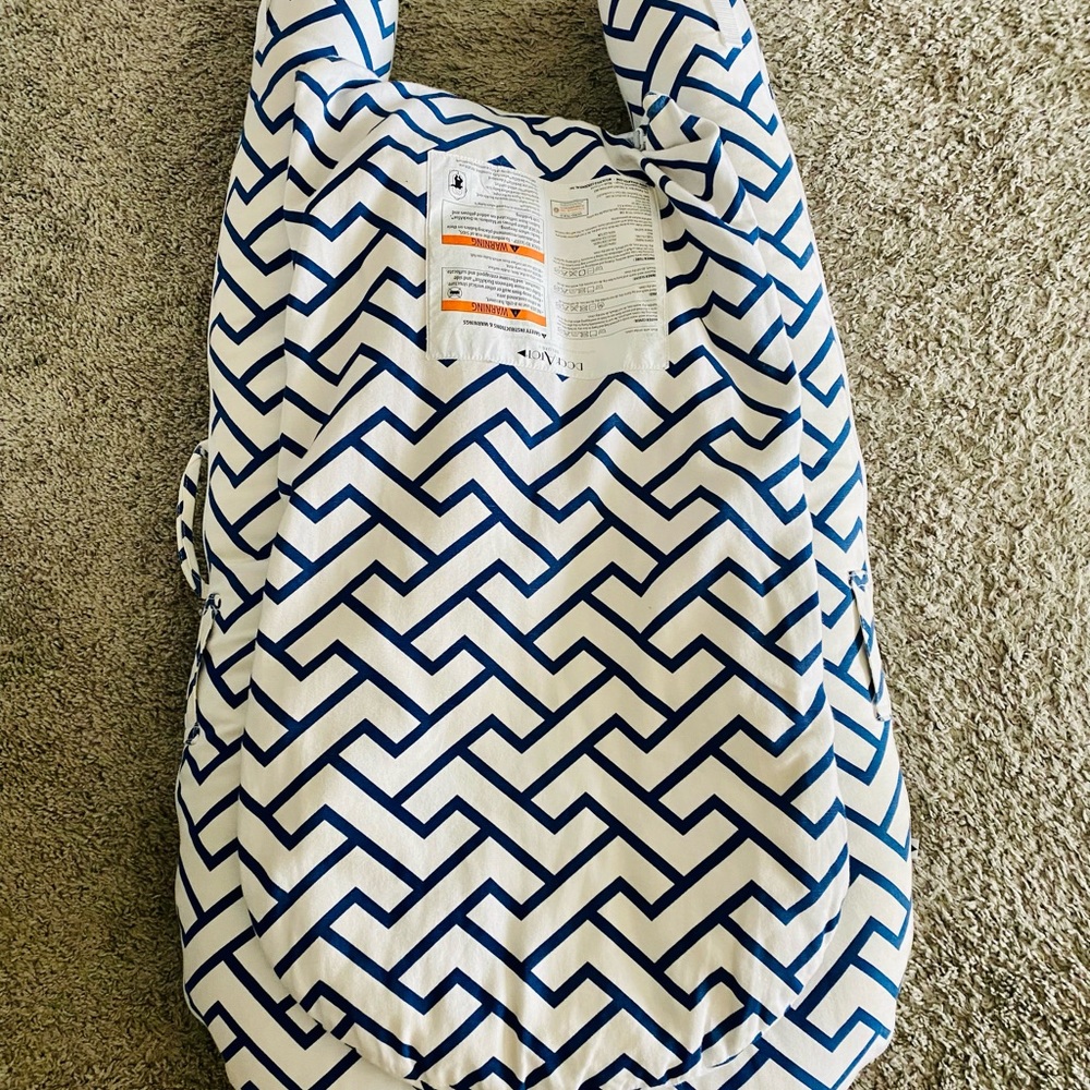 DockAtot Deluxe Cover in LoveLinks